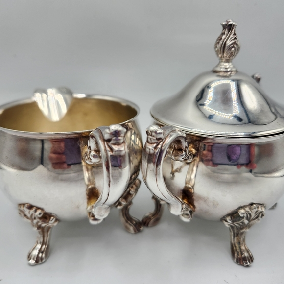 Silver plate Footed sugar and creamer - Picture 2 of 6